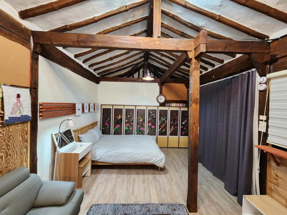 Kims House Andong Villa Bagian luar foto
