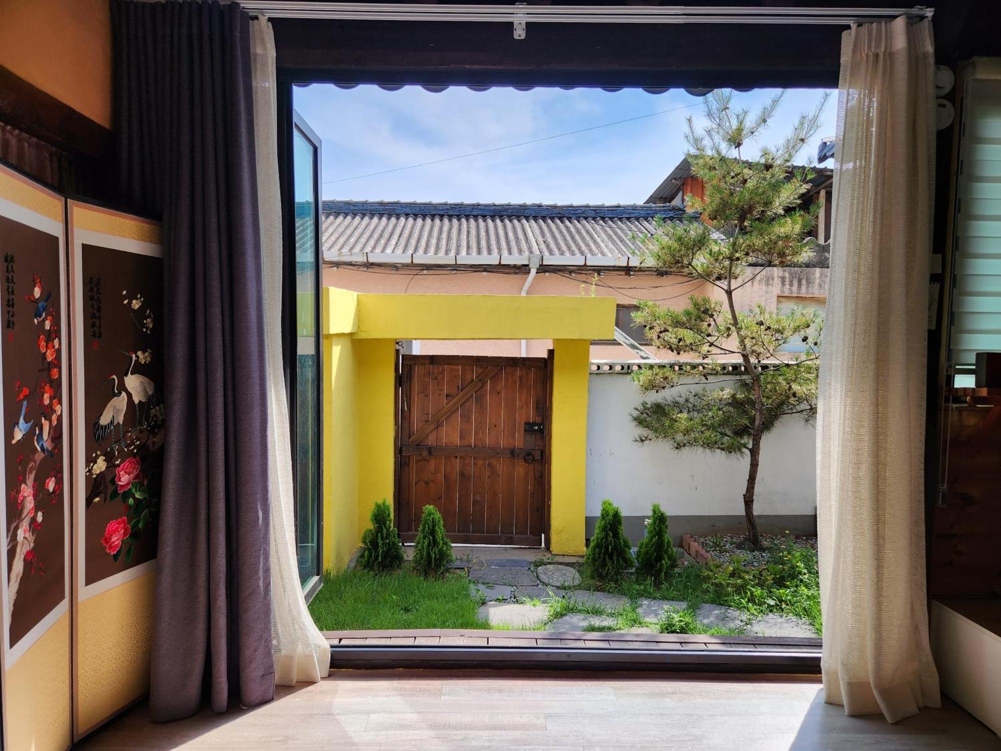 Kims House Andong Villa Bagian luar foto